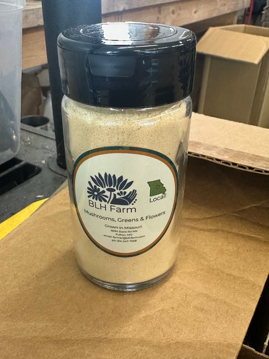Lion's Mane & Cordyceps Powder jar